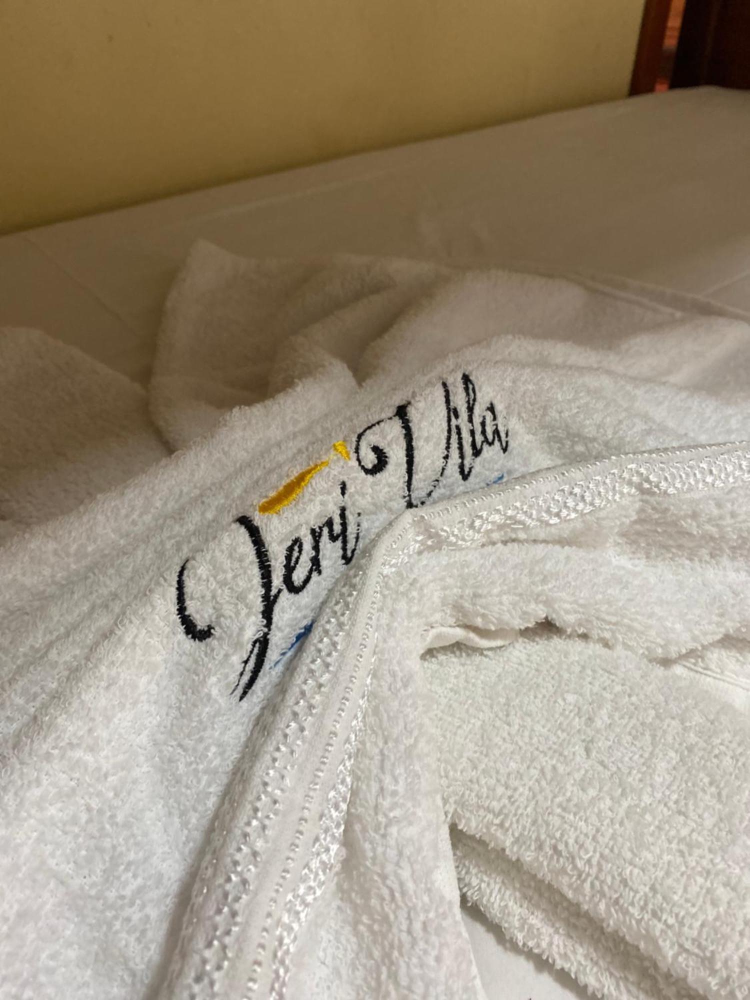 Jeri Vila Mini Hotel Жижока-ди-Жерикуакуара Экстерьер фото