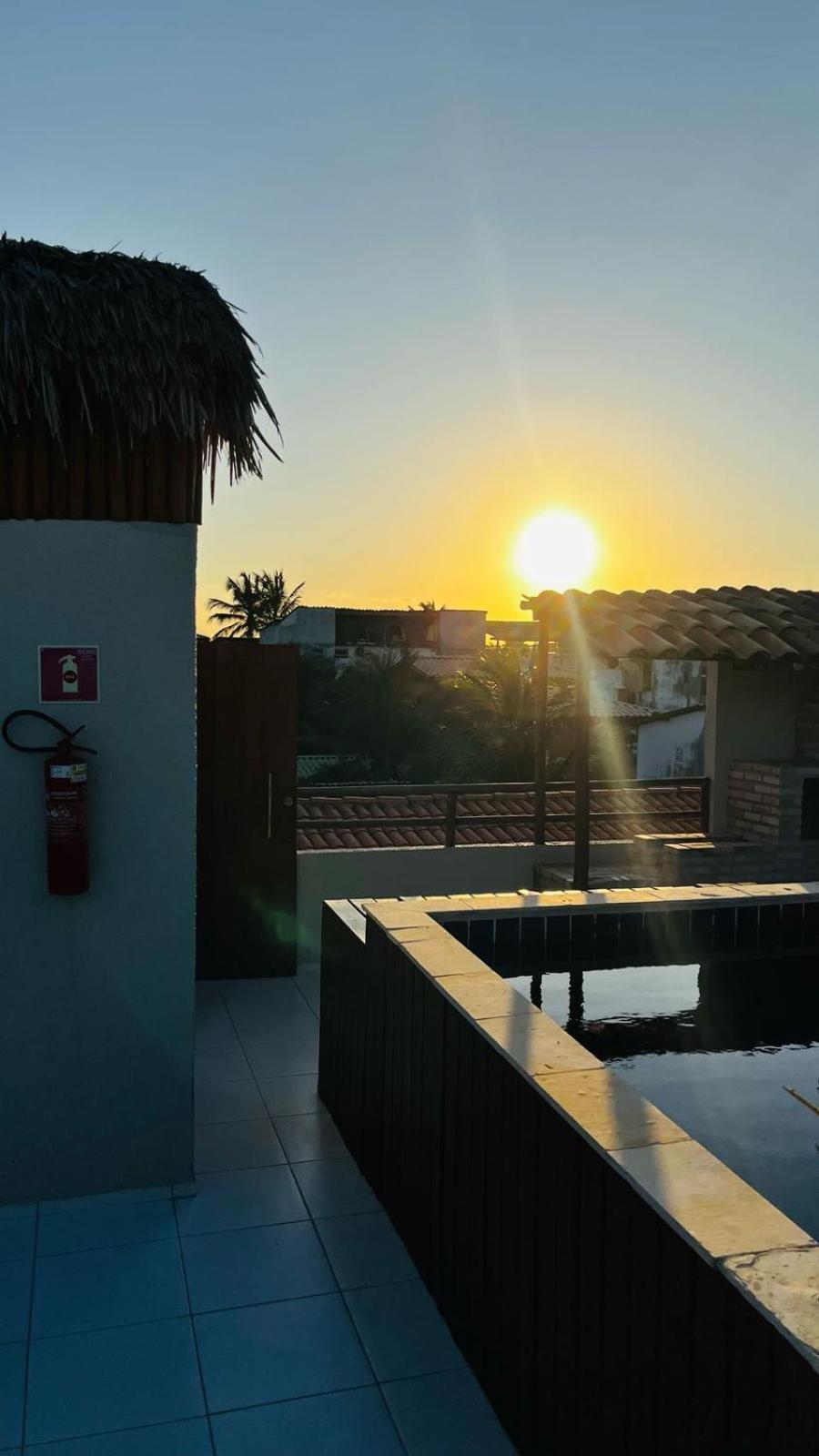 Jeri Vila Mini Hotel Жижока-ди-Жерикуакуара Экстерьер фото